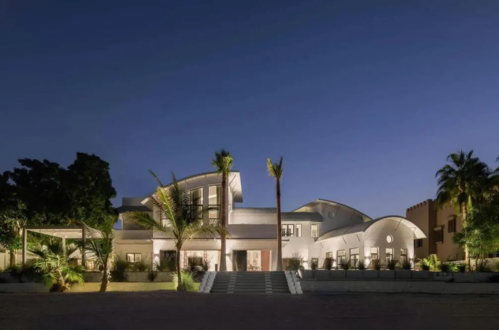 Readhostprofile! Luxury Villa With Private Pool And Sea View Dubai